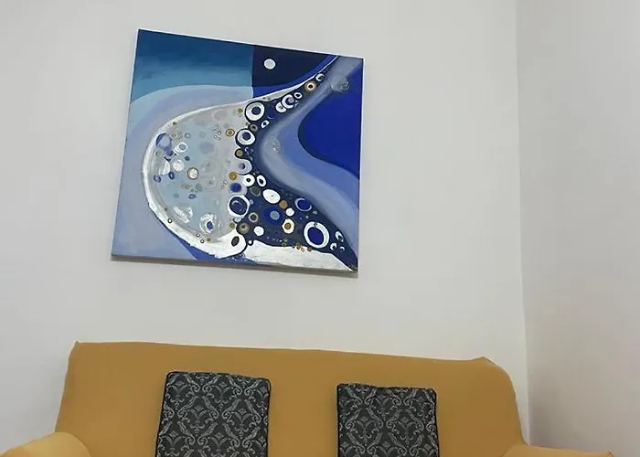 Dipendenza De L'antica بيت للعطل *